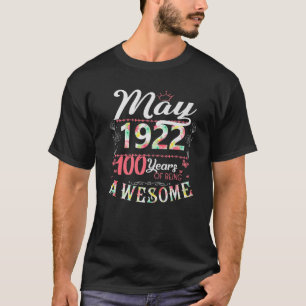 Bloemengeschenk voor vrouwen die in mei jarig zijn t-shirt