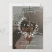 bloemenkrans monogram foto save the date (Voorkant)