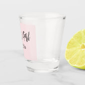 Bloemenmeisje Roze Bruidsdouche Script Shot Glas (Rechts)