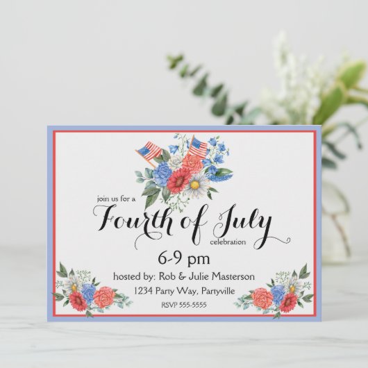 Bloemenrood Wit en Blauw Juli 4th Uitnodiging (Staand voorkant)
