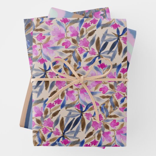 Bloemenschildering in roze Venetiaans blauw ceder Inpakpapier Vel (In situ)