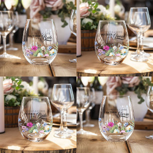 Bloementuin boven tafel bloemstuk bruiloft wijnglas zonder voet