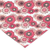 Bloemrijke rustieke retro rode en witte tafelkleed (Gekanteld)