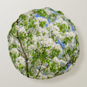 Bloesem van de wilde appel rond kussen