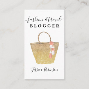 Blogger van moderne goudhandtas met mode visitekaartje