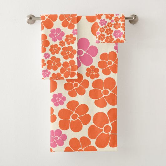 Blokkerpatroon - Roze, Oranje en crème Bad Handdoek (Insitu)