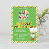Blond Boy Pizza Party Anniversaire Invitation (Debout devant)