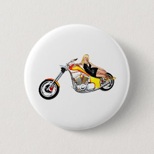 Blond op een kaper ronde button 5,7 cm