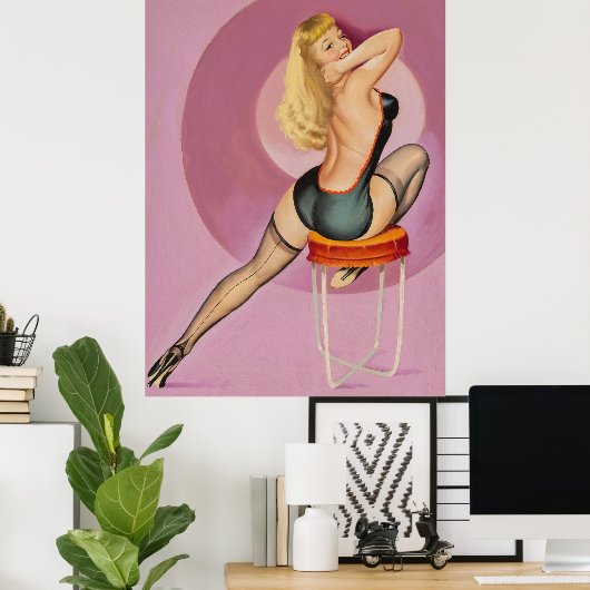 Blond op kruk terugkijkend Speld omhoog Poster (Thuiskantoor)