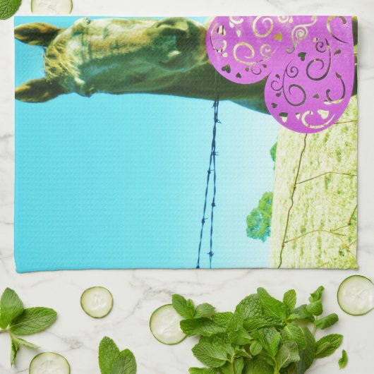 Blond paard en roze en rood hart theedoek (Gevouwen)