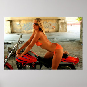 Blonde Biker Babe in een Bikini Poster