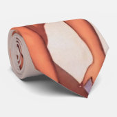 Blonde Pinup in witte bikini Stropdas (Opgerold)