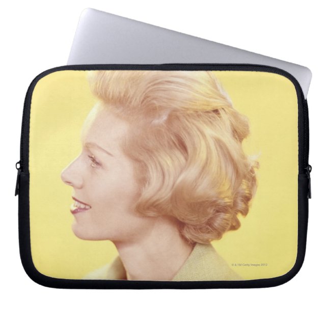Blonde Woman 2 Laptop Sleeve (Voorkant)