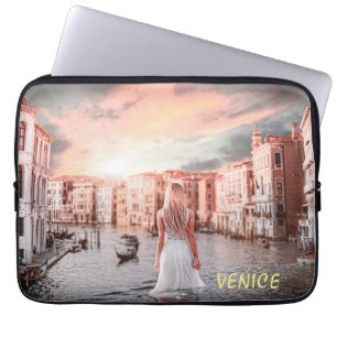 Blondie in Romantic Venetië Laptop Sleeve