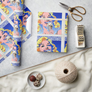 Blondine die ijs eet Kleurrijke Pop Art-stijl uit Cadeaupapier