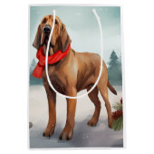 Bloodhound Hond in Sneeuw Kerstmis Medium Cadeauzakje (Voorkant)