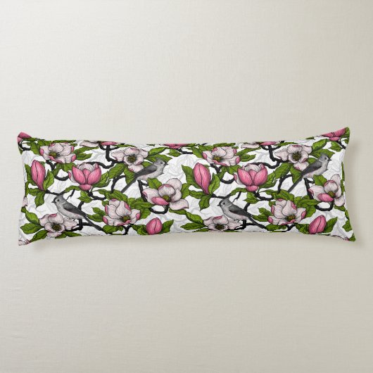 Bloomende magnolia en titmuisvogel lichaamskussen (Achterkant)