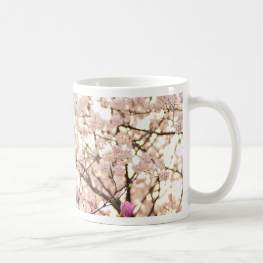 Bloomende roze Paarse Magnolias Spring Flower Koffiemok (Rechts)