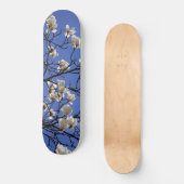 Blooming Magnolias Skateboard (Voorkant)