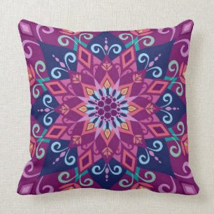 Blooming Mandala-Paars-Large Scale-Sierkussen Kussen