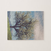 Blossom tree on a hill in Switzerland Legpuzzel (Horizontaal)