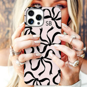 Blozen En Zwarte Strik Monogram Case-Mate iPhone Case