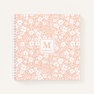 Blozend bloemendagboek met monogram notitieboek
