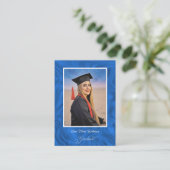 Blue Abstract Graduation Party Invitation (Debout devant)