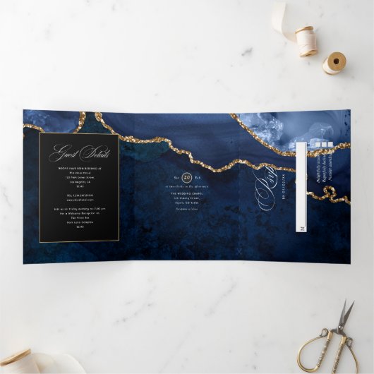 Blue and Gold Agate Wedding Tri-Fold Uitnodiging (Binnen)