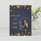 blue and gold elegant invitation (Debout devant)