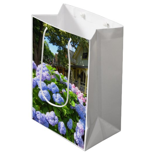 Blue and Pink Hydrangeas - Martha's Vineyard Mediu Medium Cadeauzakje (Voorkant Gekanteld)