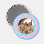 Blue and Pink Wavy Circle Photo Frame with Text Magneet (Voorkant / Achterkant)