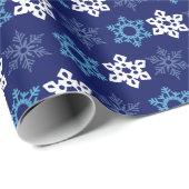 Blue and White Snowflake Pattern Wrapping Paper Cadeaupapier (Rol Hoek)