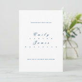 Blue and White Wedding Invitation (Debout devant)
