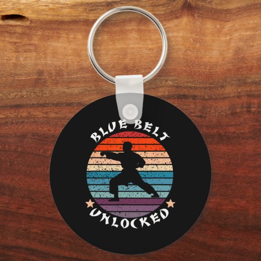 Blue Belt Level Unlocked Achievement Karate Keep T Sleutelhanger (Voorkant)