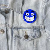Blue Big Grin Face Ronde Button 5,7 Cm (In situ)