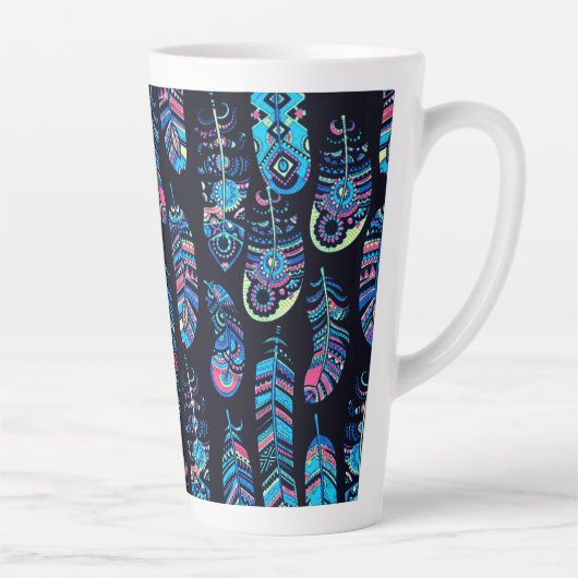 Blue Boho Feathers Pattern Latte Mok (Rechts)