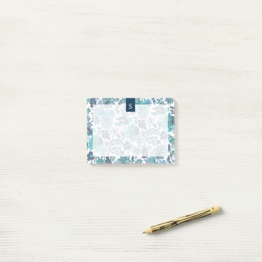 Blue Boho Floral Monogram Post-it® Notes (Op bureau)