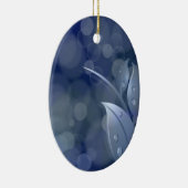 Blue Bokeh Leaves Keramisch Ornament (Rechts)