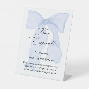 Blue Bow Coquette 1st Birthday Time Capsule Reclamebord Met Voetstuk