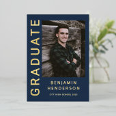 Blue Boy Photo Gold Foil Faire-part de graduation (Debout devant)
