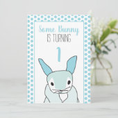 Blue Bunny Première Invitation d'anniversaire (Debout devant)