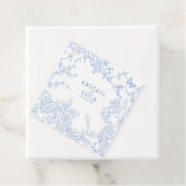 Blue Chinoiserie Toile de Jouy Wedding Save Datum Bedankjes Labels (In situ)