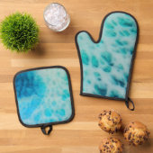 Blue Crush - Abstract Coastal Artwork  Ovenwant & Pannenlap Set (Top down)