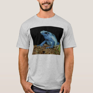 Blue Dart Frog (Dendrobates azureus).jpg T-shirt