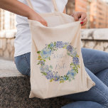 Blue Floral Mère de la mariée Sac fourre-tout cade<br><div class="desc">Blue Hydrangea Floral Mère du Sac fourre-tout de mariée | Fleurs d'aquarelle bleue</div>