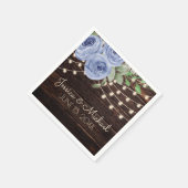 Blue Floral Rustic Wood String Lights Wedding Servet (Hoek)