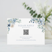 Blue Floral Wedding RSVP QR Code Enclosure Kaart (Staand voorkant)