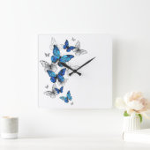 Blue Flying Butterflies Morpho Vierkante Klok (Huis)