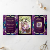 Blue Galaxy Paars Mandala QR Code Indian Wedding Drieluik Uitnodiging (Binnen)